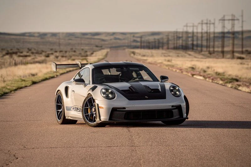 2025 Porsche 992 GT3 RS - Image 2 of 31