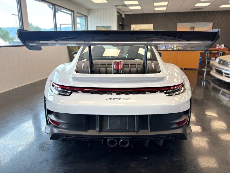 2025 Porsche 992 GT3 RS - Image 12 of 31