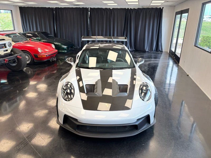 2025 Porsche 992 GT3 RS - Image 17 of 31
