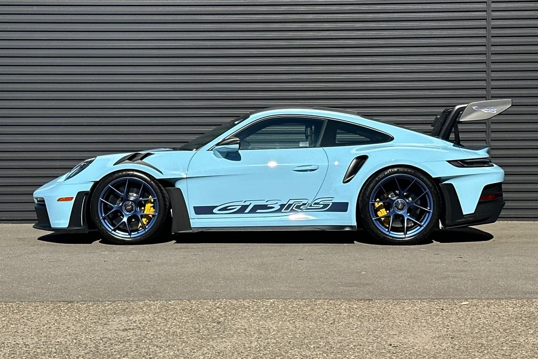 2025 Porsche 992 GT3 RS - Image 2 of 21