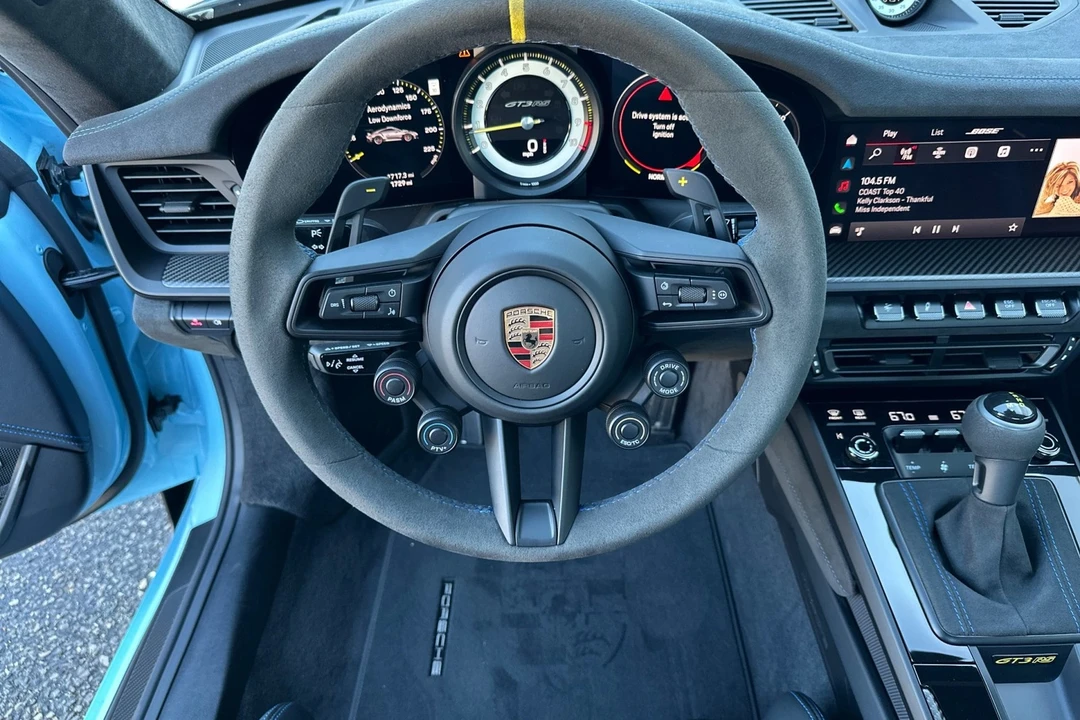 2025 Porsche 992 GT3 RS - Image 15 of 21