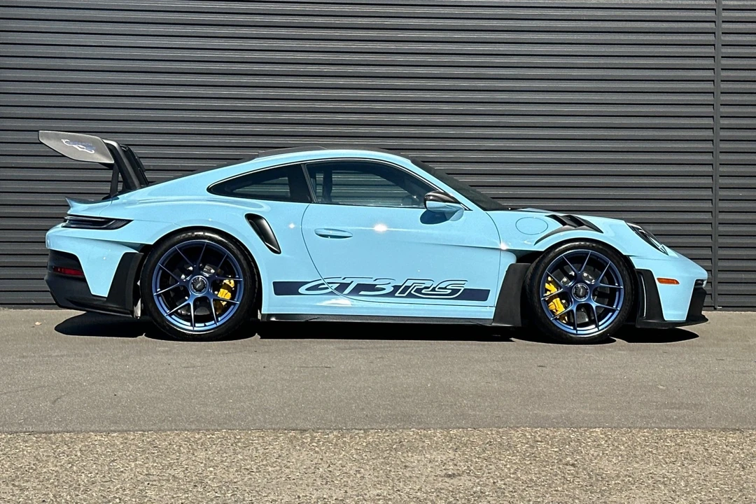2025 Porsche 992 GT3 RS - Image 9 of 21