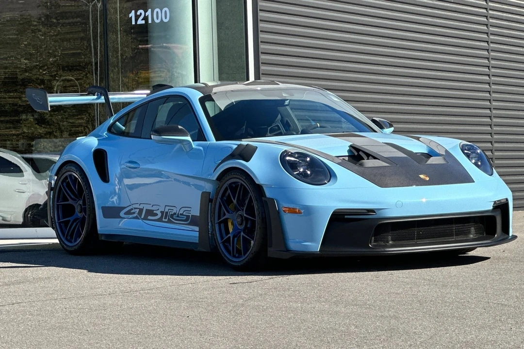 2025 Porsche 992 GT3 RS - Image 10 of 21