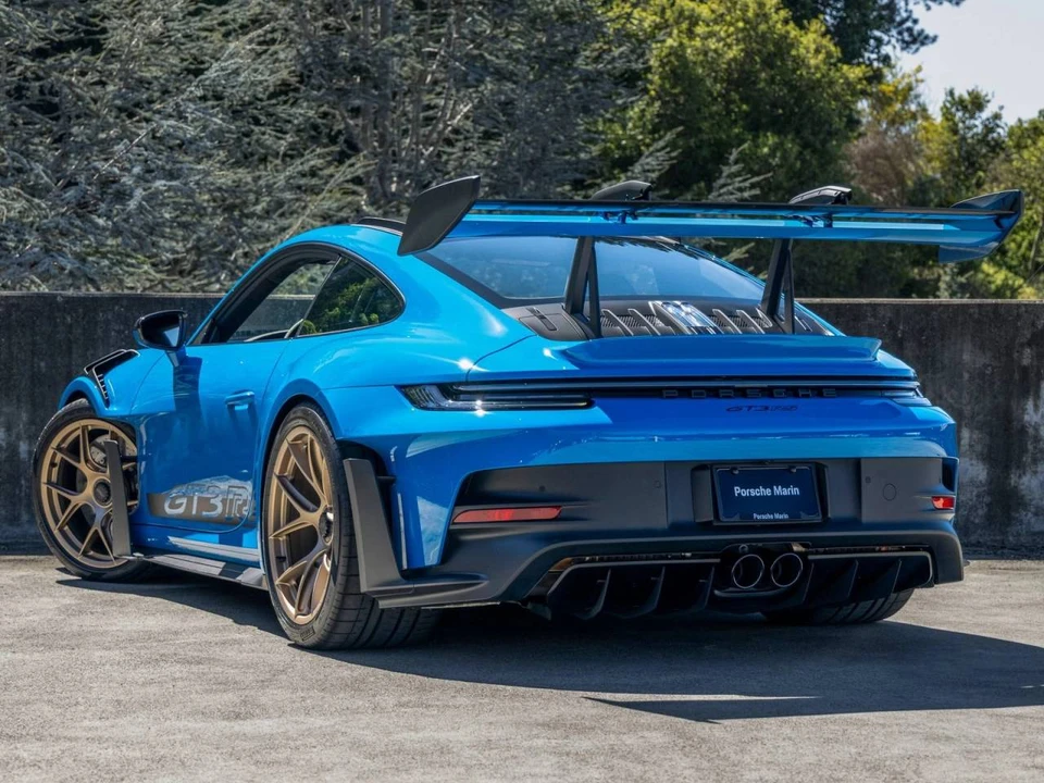 2025 Porsche 992 GT3 RS - Image 3 of 4