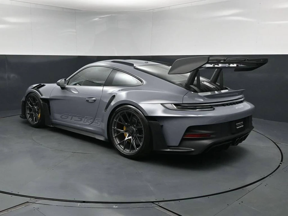 2025 Porsche 992 GT3 RS - Image 3 of 5