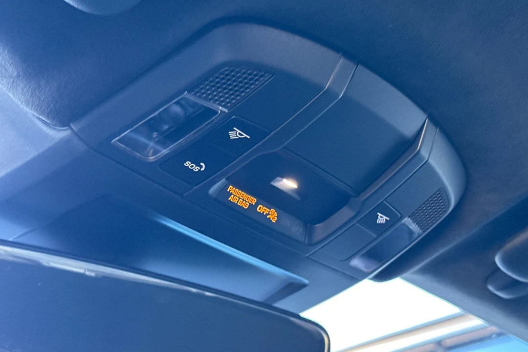 2025 Porsche 992 GT3 RS - Image 19 of 21