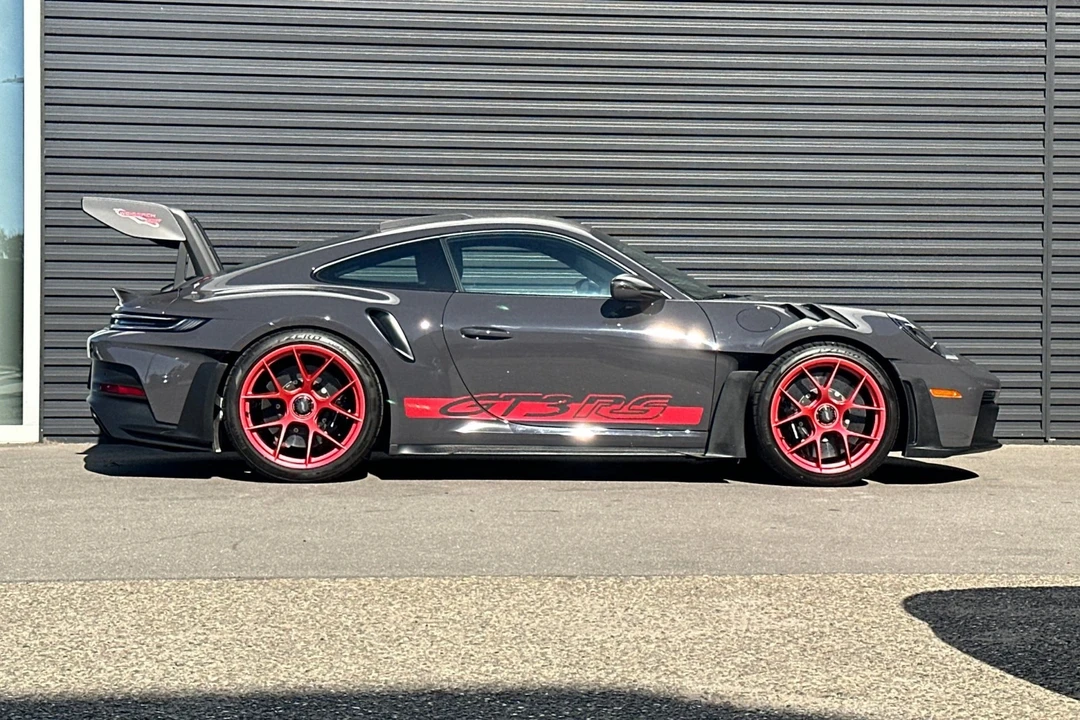 2025 Porsche 992 GT3 RS - Image 9 of 21