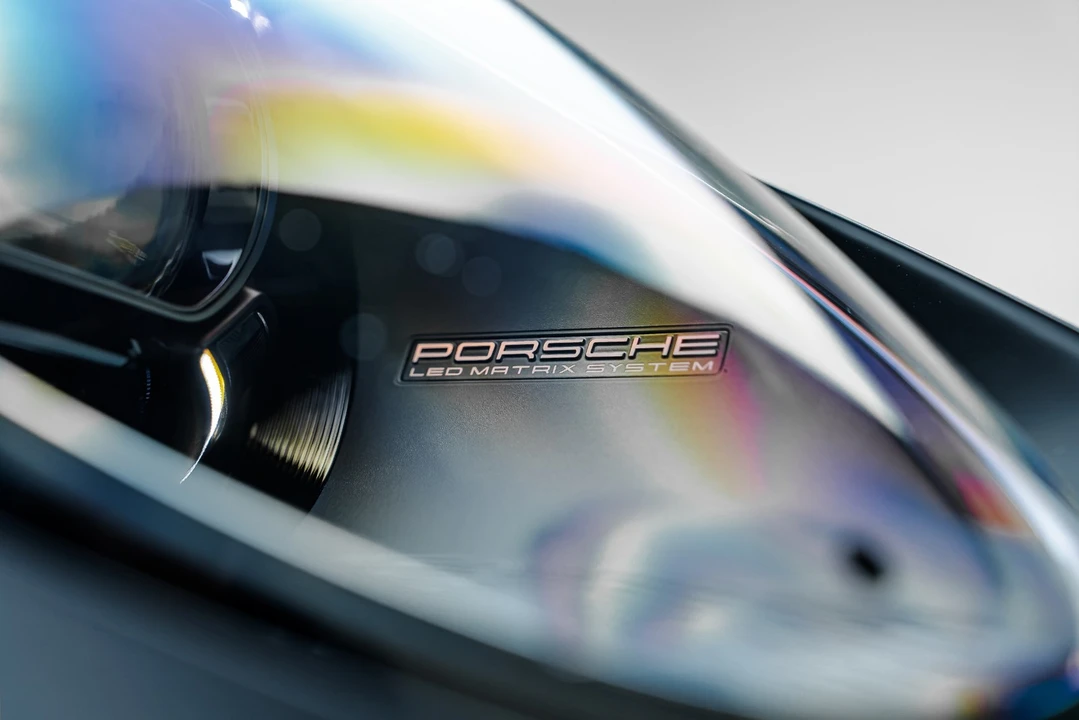 2025 Porsche 992 GT3 RS - Image 25 of 31
