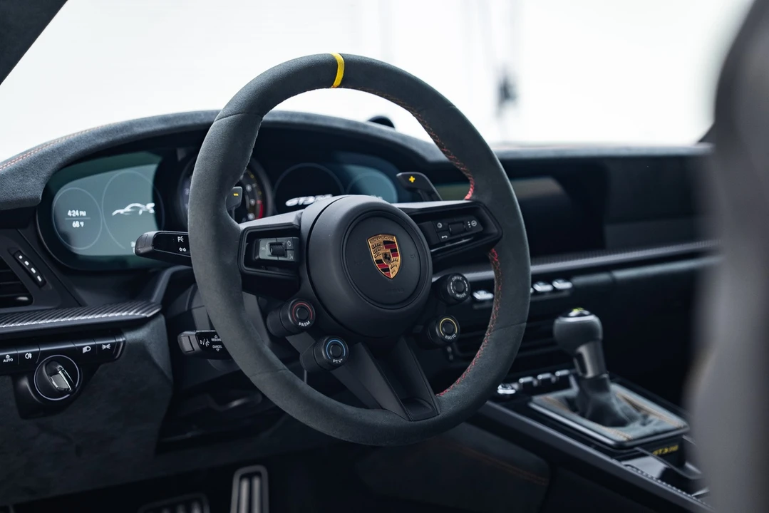 2025 Porsche 992 GT3 RS - Image 31 of 31