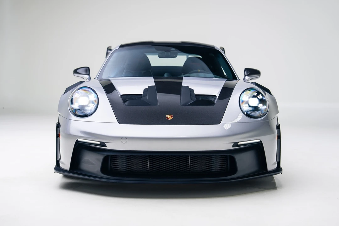 2025 Porsche 992 GT3 RS - Image 4 of 12