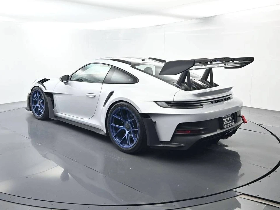2025 Porsche 992 GT3 RS - Image 3 of 5