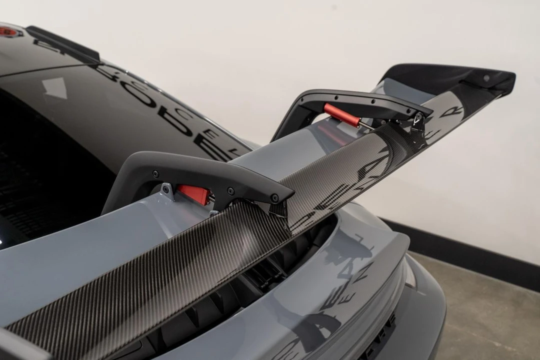 2025 Porsche 992 GT3 RS - Image 20 of 21
