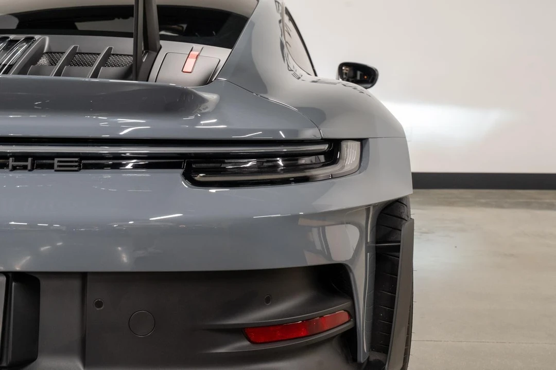 2025 Porsche 992 GT3 RS - Image 18 of 21