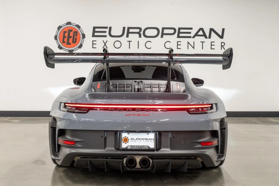 2025 Porsche 992 GT3 RS - Image 19 of 21
