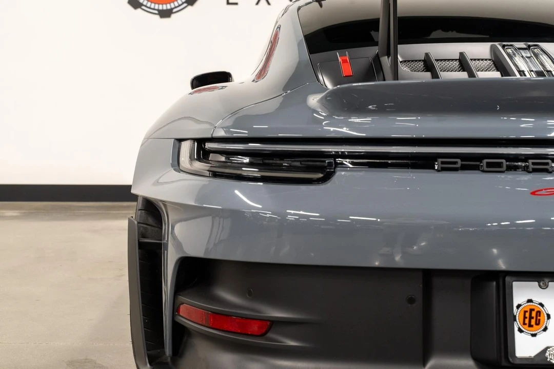 2025 Porsche 992 GT3 RS - Image 17 of 21