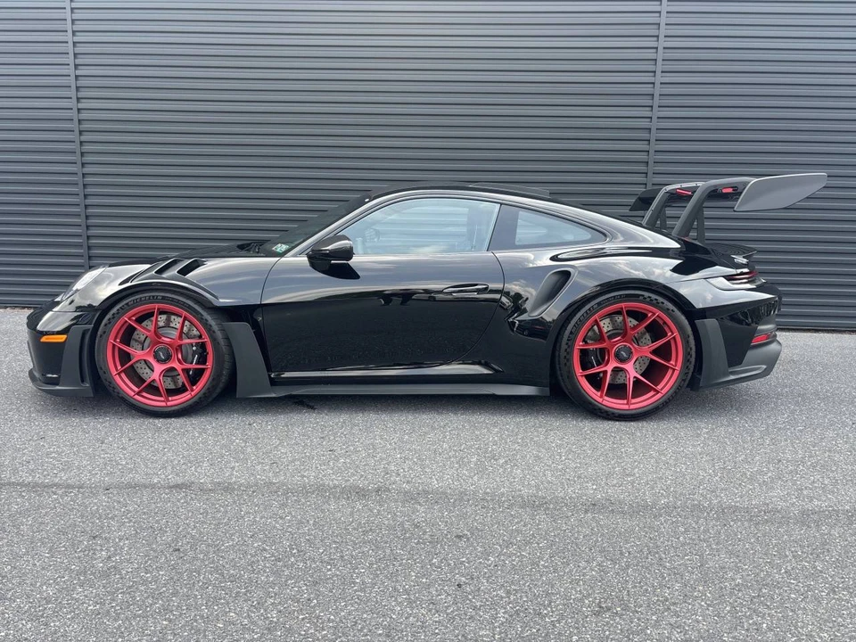 2025 Porsche 992 GT3 RS - Image 2 of 4