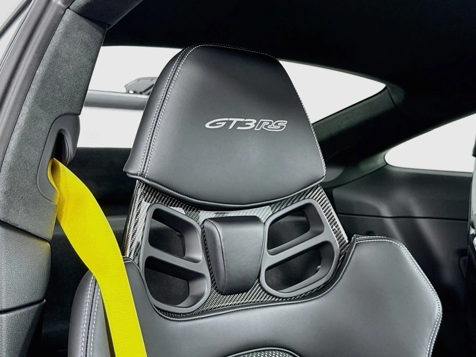 2025 Porsche 992 GT3 RS - Image 7 of 31