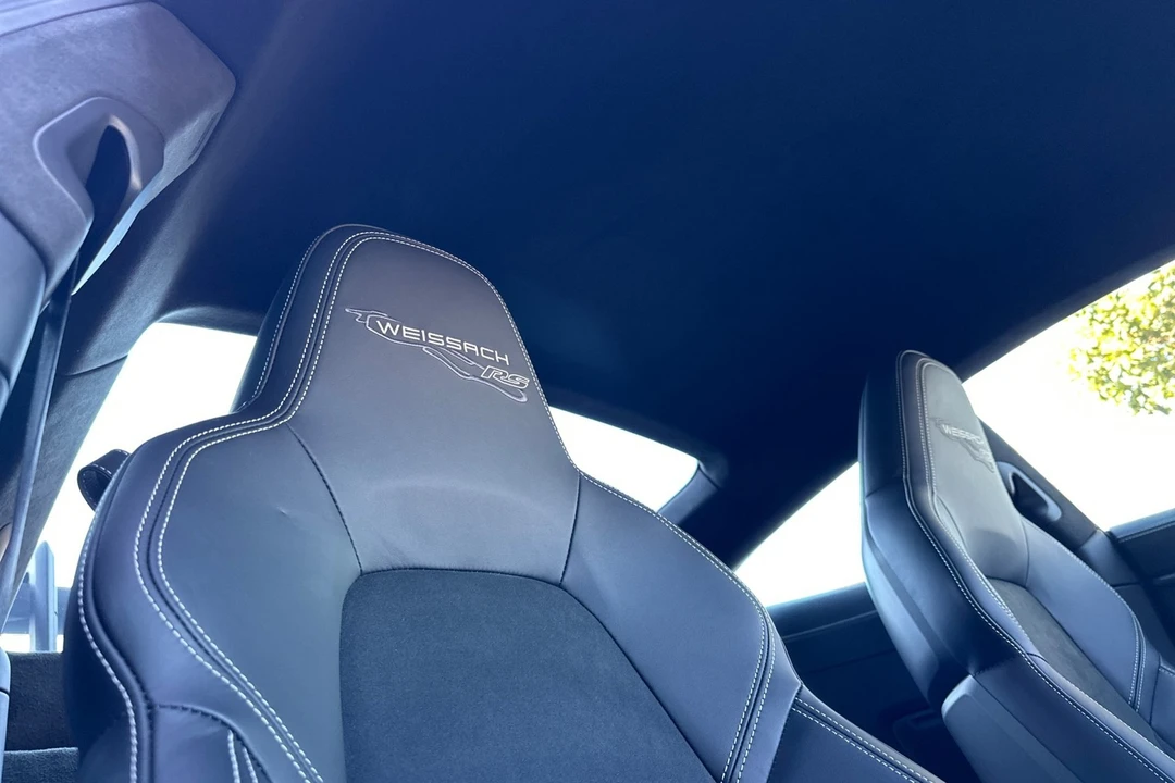 2025 Porsche 992 GT3 RS - Image 17 of 21