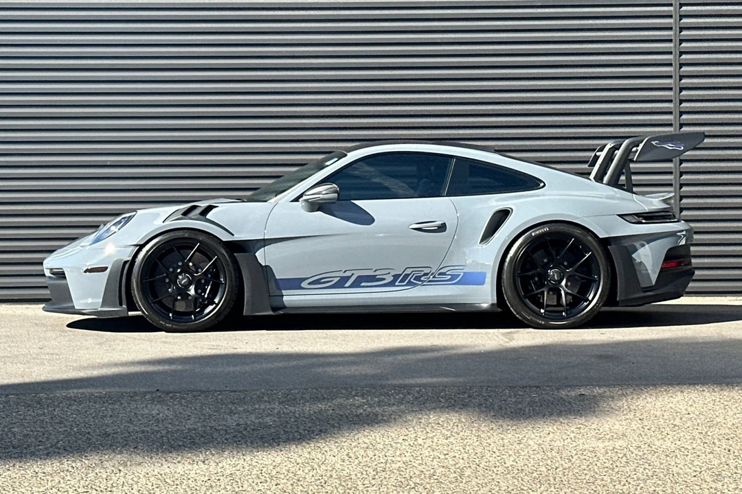 2025 Porsche 992 GT3 RS - Image 2 of 21