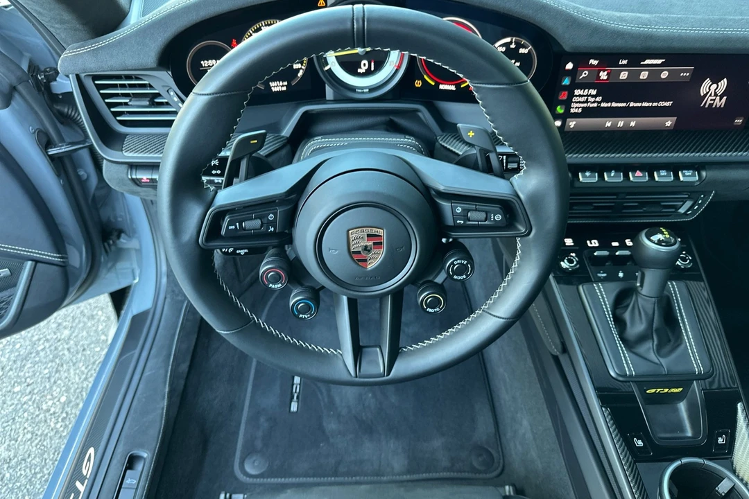 2025 Porsche 992 GT3 RS - Image 15 of 21