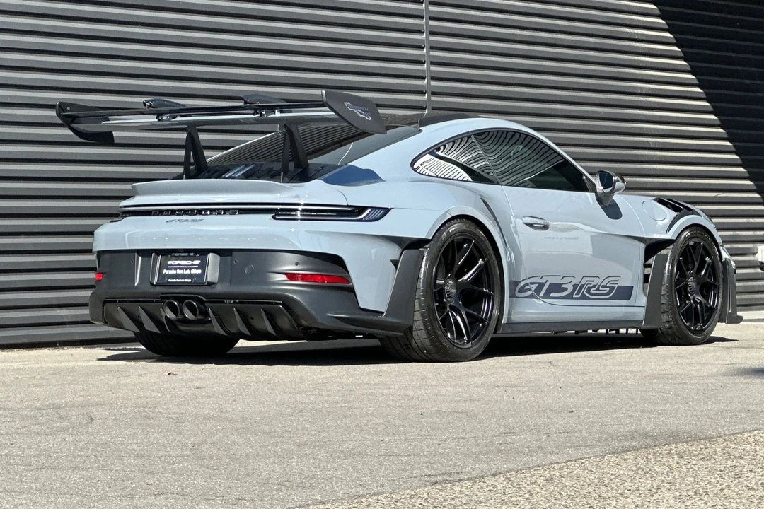 2025 Porsche 992 GT3 RS - Image 8 of 21