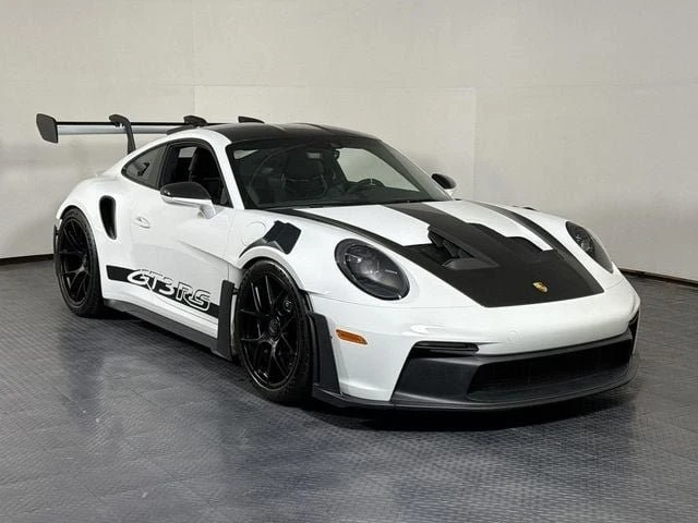 2025 Porsche 992 GT3 RS - Image 9 of 20