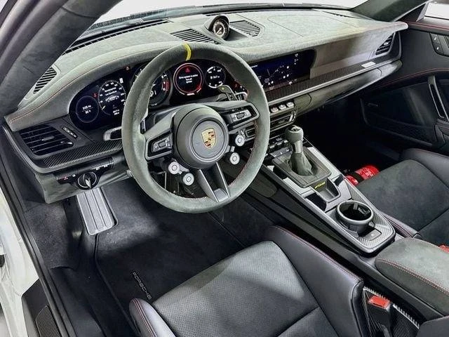 2025 Porsche 992 GT3 RS - Image 4 of 20
