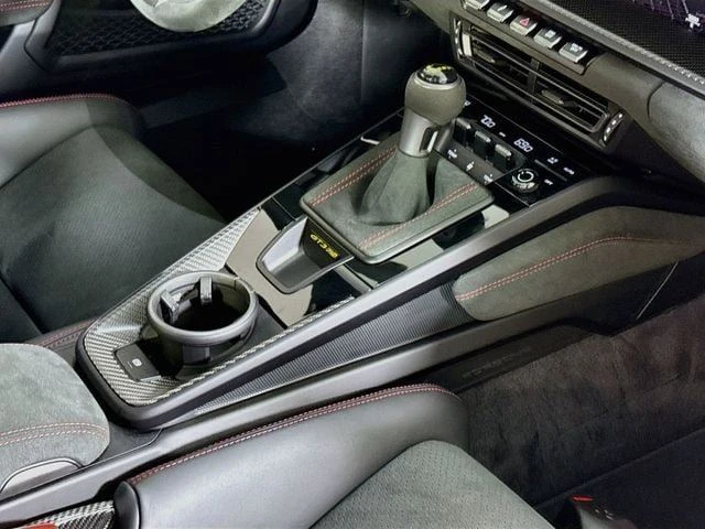 2025 Porsche 992 GT3 RS - Image 19 of 20