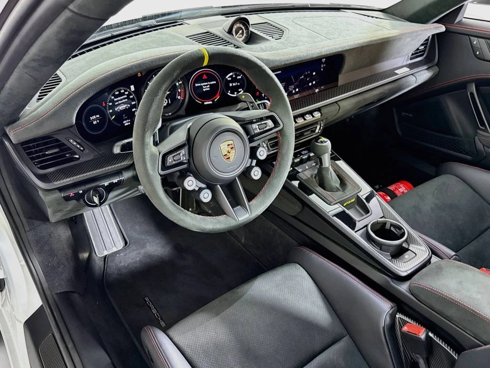 2025 Porsche 992 GT3 RS - Image 4 of 4