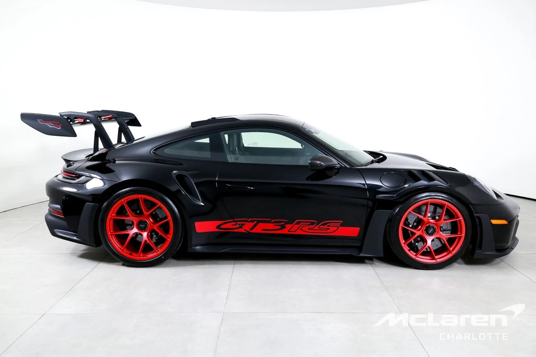 2025 Porsche 992 GT3 RS - Image 9 of 12