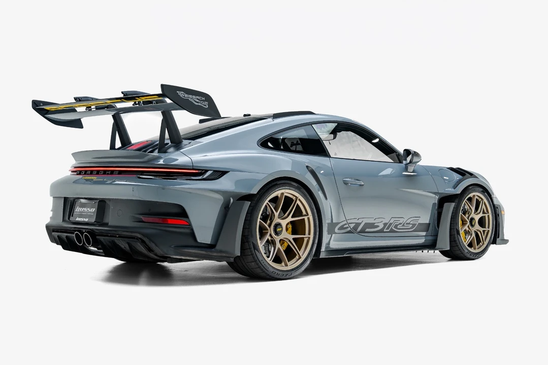 2025 Porsche 992 GT3 RS - Image 2 of 31