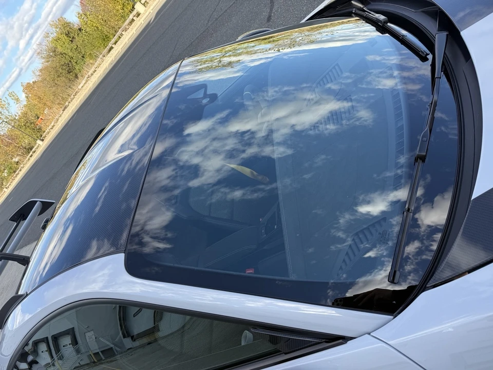 2025 Porsche 992 GT3 RS - Image 16 of 21