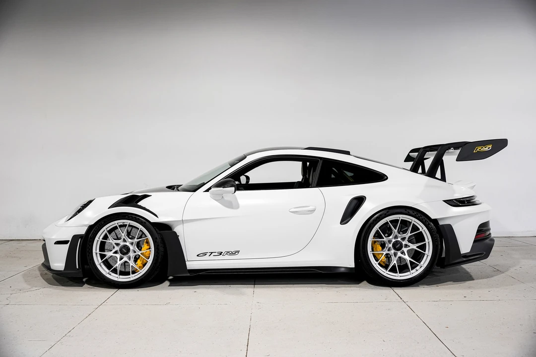 2025 Porsche 992 GT3 RS - Image 7 of 12