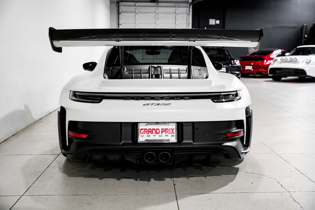 2025 Porsche 992 GT3 RS - Image 4 of 12