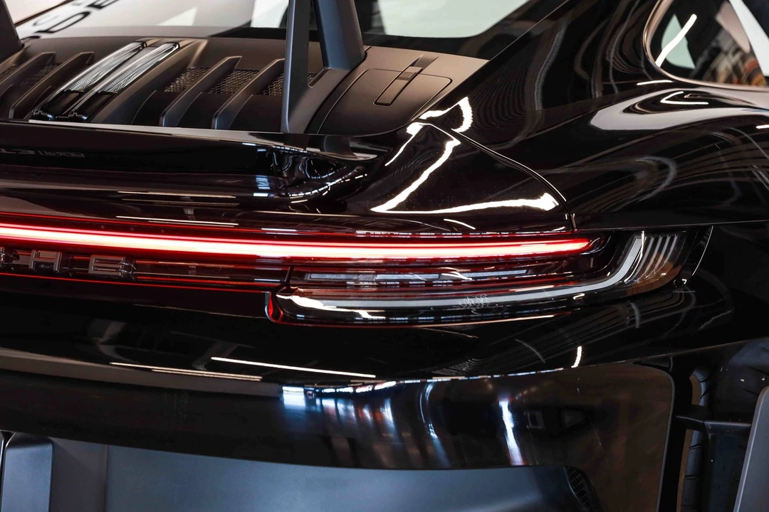 2025 Porsche 992 GT3 RS - Image 22 of 31