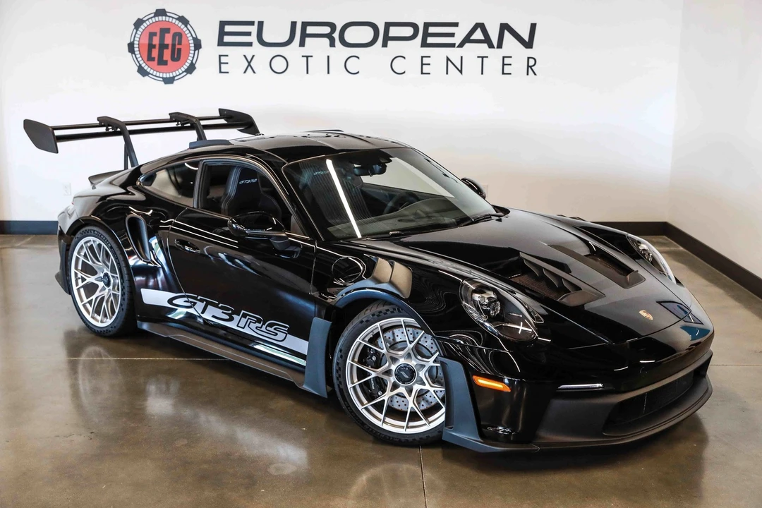 2025 Porsche 992 GT3 RS - Image 2 of 31