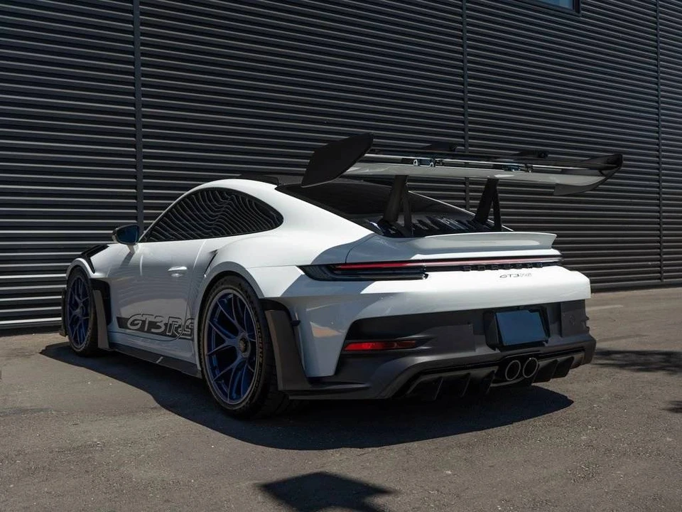 2025 Porsche 992 GT3 RS - Image 3 of 5
