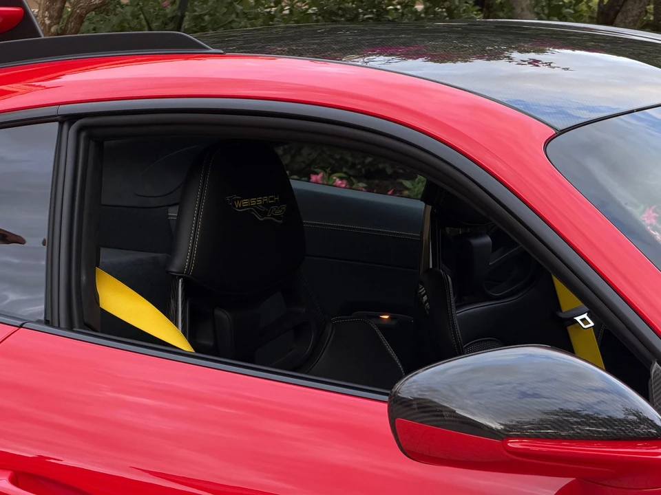 2025 Porsche 992 GT3 RS - Image 29 of 30