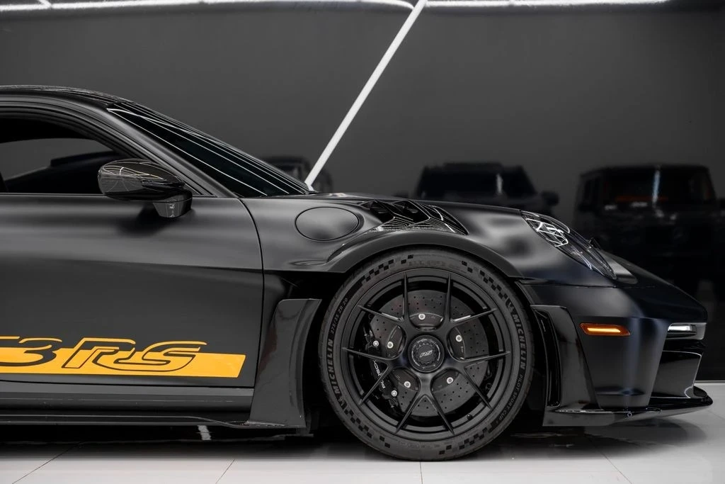 2025 Porsche 992 GT3 RS - Image 11 of 21