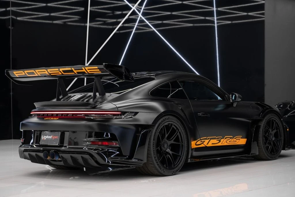2025 Porsche 992 GT3 RS - Image 18 of 21