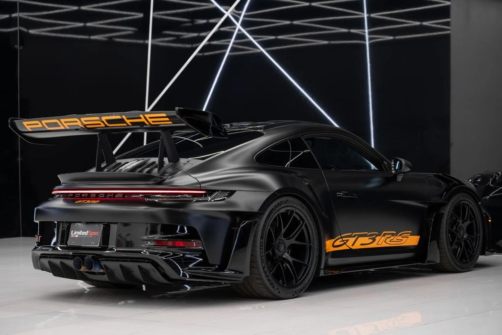 2025 Porsche 992 GT3 RS - Image 18 of 21