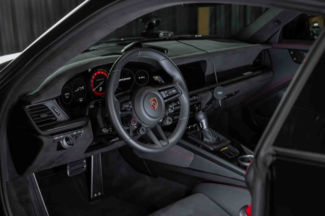 2025 Porsche 992 GT3 RS - Image 31 of 31