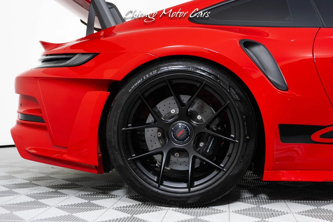 2025 Porsche 992 GT3 RS - Image 13 of 21