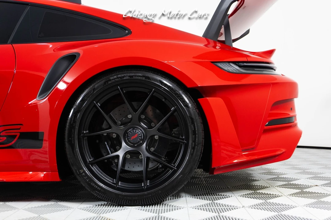 2025 Porsche 992 GT3 RS - Image 4 of 12
