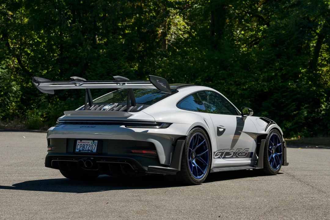 2025 Porsche 992 GT3 RS - Image 5 of 31