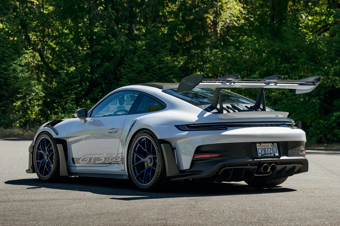 2025 Porsche 992 GT3 RS - Image 7 of 31