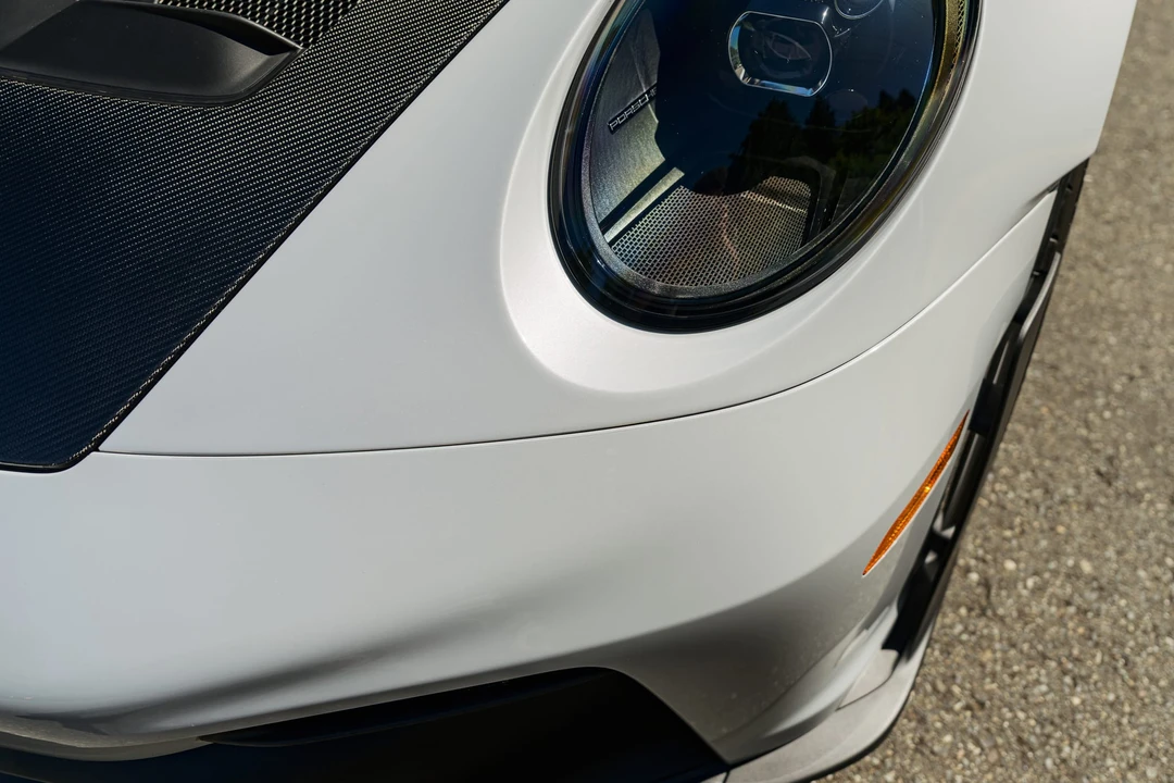 2025 Porsche 992 GT3 RS - Image 29 of 31