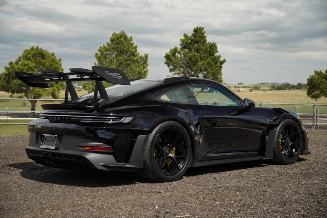 2025 Porsche 992 GT3 RS - Image 20 of 31
