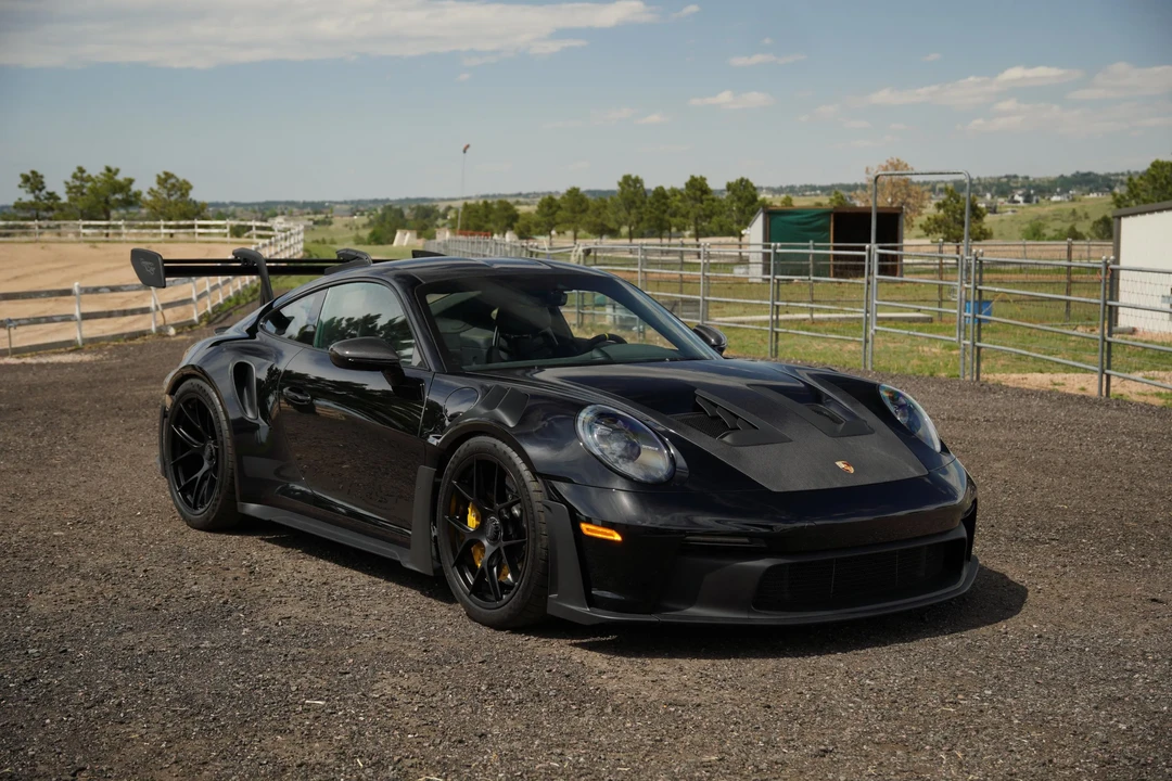 2025 Porsche 992 GT3 RS - Image 2 of 31