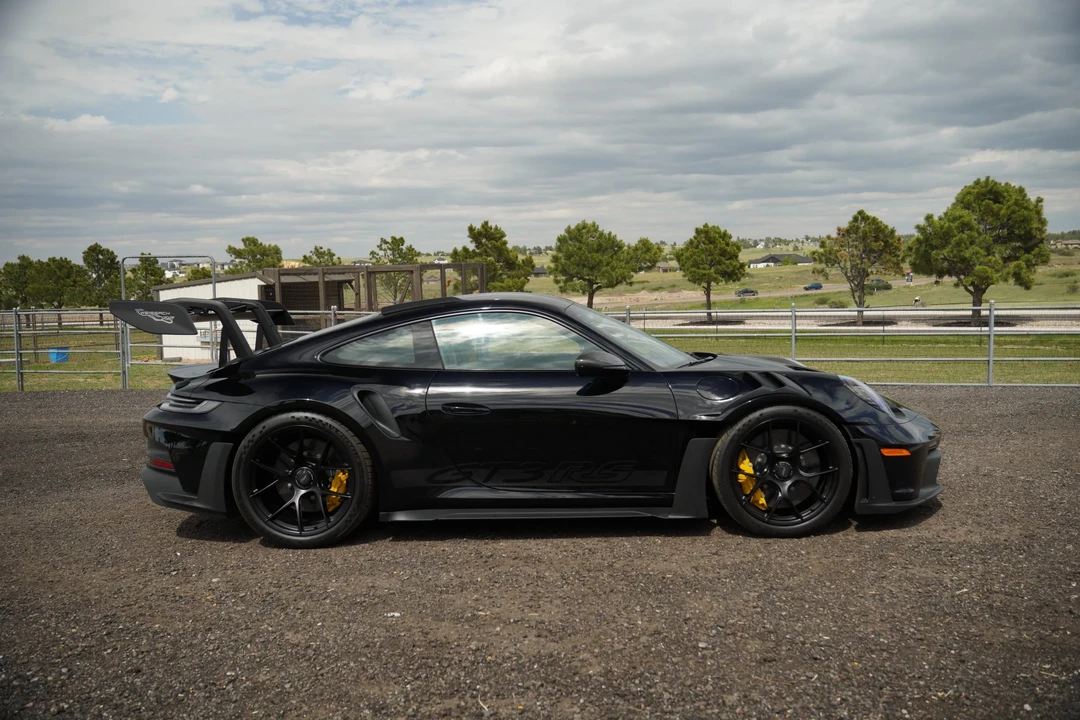 2025 Porsche 992 GT3 RS - Image 15 of 31